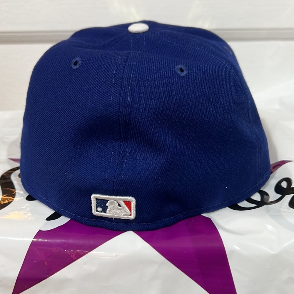 Fitted cap - Picture 4 of 7